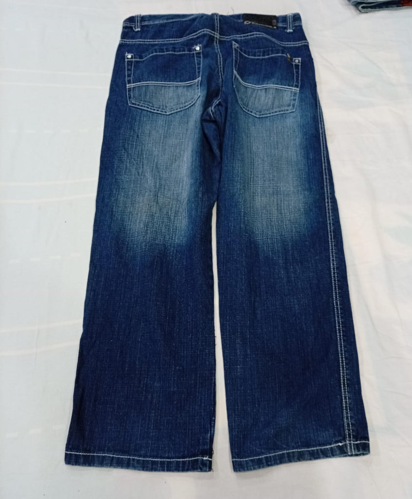 Vintage Designer Men Jeans Bundle in  mixed sizes and colours, Grade A/B/C.