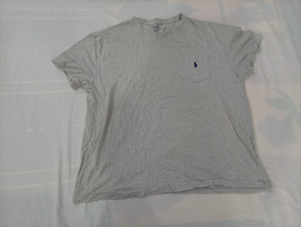 Vintage Polo T-Shirts Bundle in mixed sizes and colours. Grade A/B/C. 