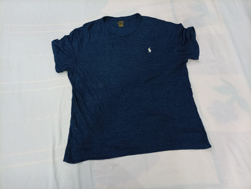 Vintage Polo T-Shirts Bundle in mixed sizes and colours. Grade A/B/C. 
