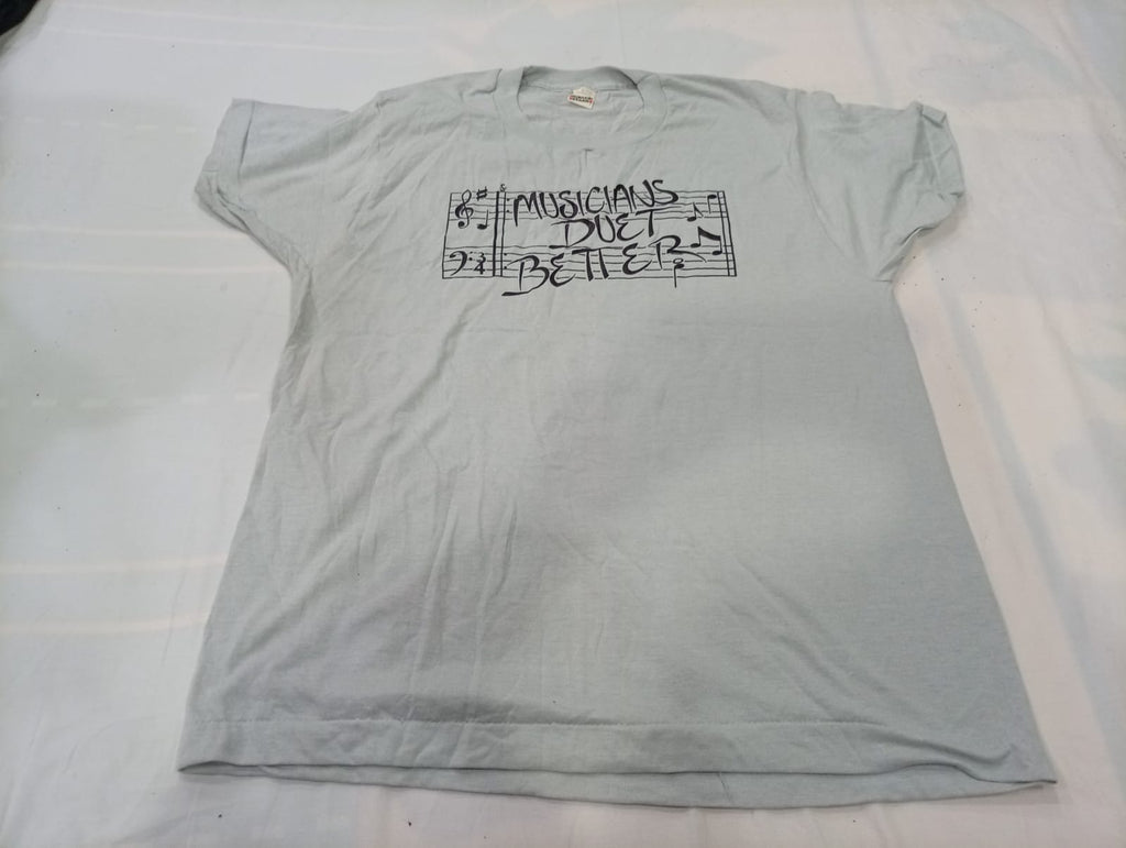 Vintage Single Stitch T-Shirts Bundle in mixed sizes and colours. Grade A/B/C. 