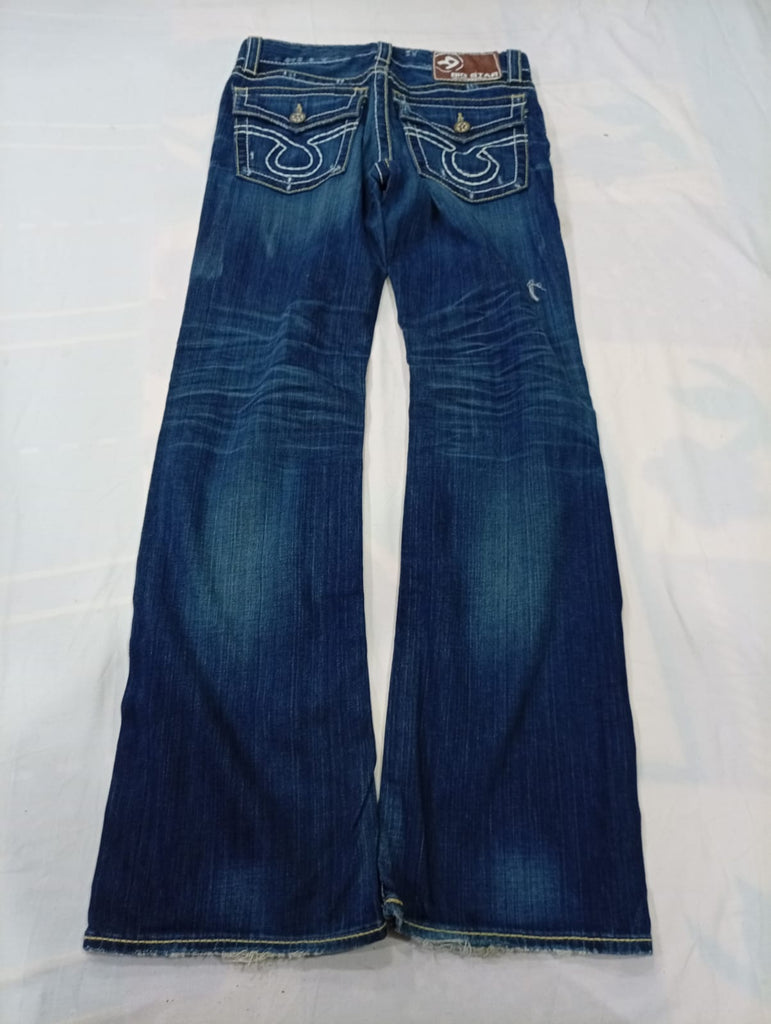 Vintage Designer Men Jeans Bundle in mixed sizes and colours. Grade A/B/C.