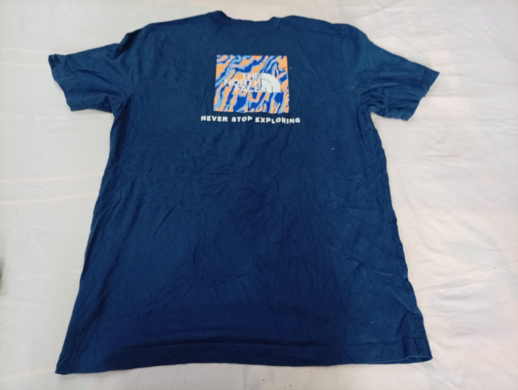 Vintage The North Face T-Shirts Bundle in  mixed sizes and colours, Grade A/B/C.