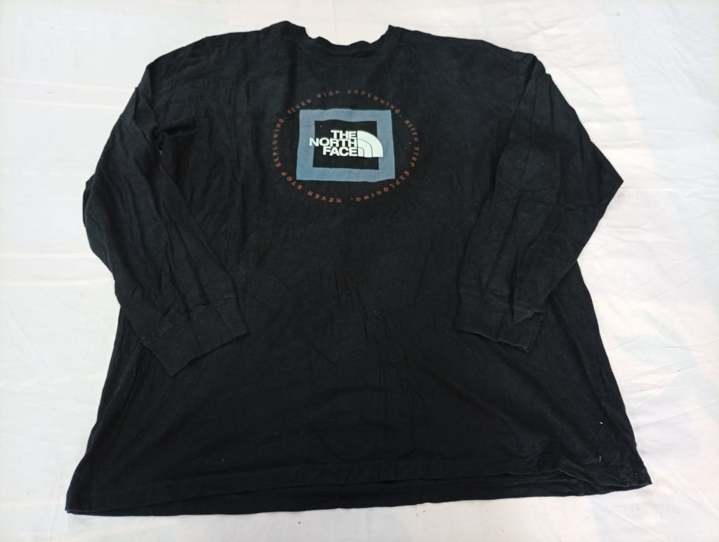 Vintage The North Face T-Shirts Bundle in  mixed sizes and colours, Grade A/B/C.