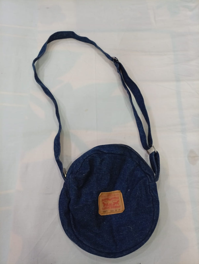 Upcycled Levi's Bags Bundle in mixed sizes and colours. Grade A/B.