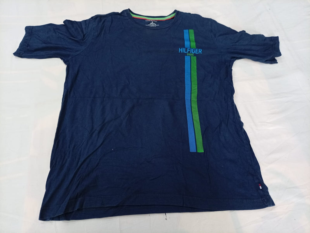 Vintage Tommy Hilfiger T-Shirts Bundle in mixed sizes and colours. Grade A/B/C.