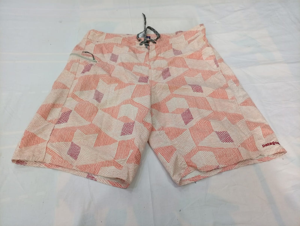 Vintage Patagonia Shorts Bundle in mixed sizes and colours. Grade A/B/C.