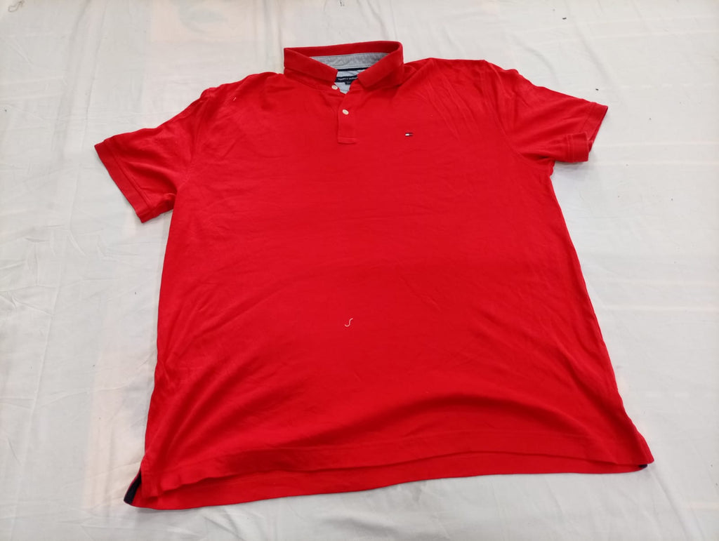Vintage Tommy Hilfiger T-Shirts Bundle in mixed sizes and colours. Grade B/C.