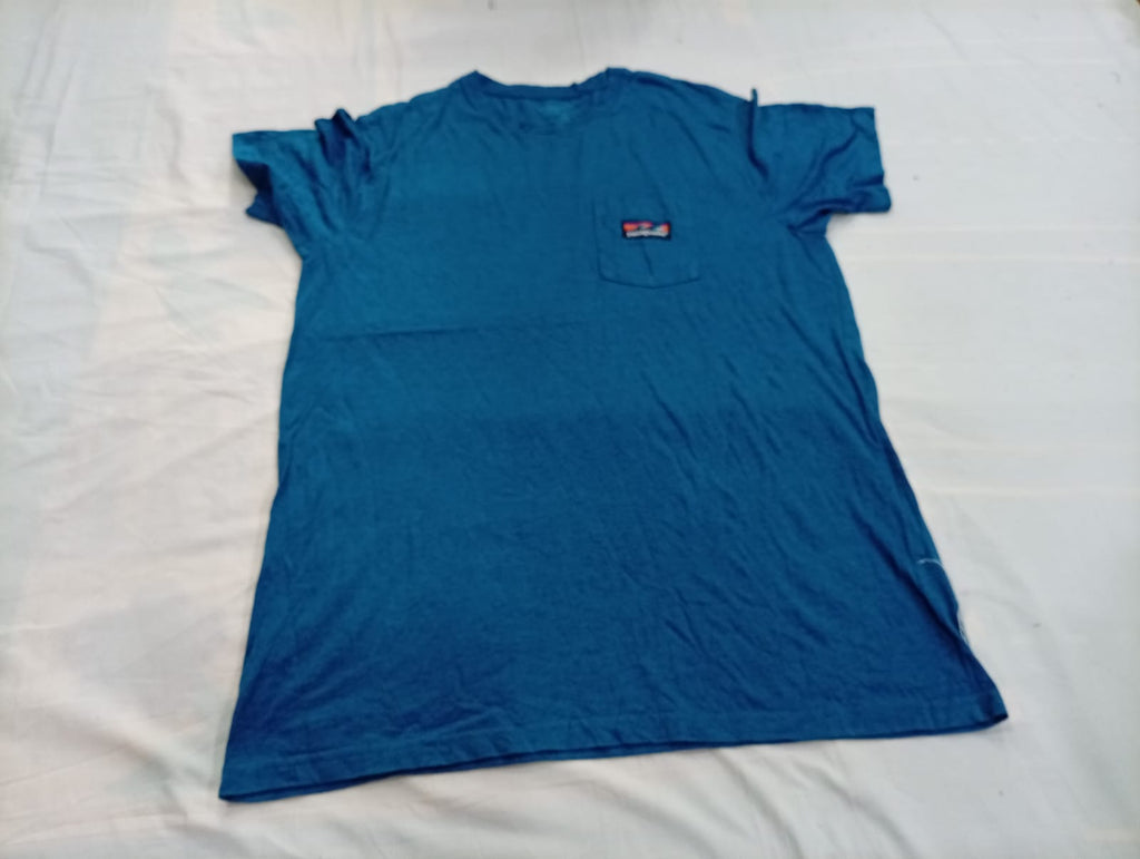 Vintage Patagonia T-Shirts Bundle in mixed sizes and colours. Grade B/C.