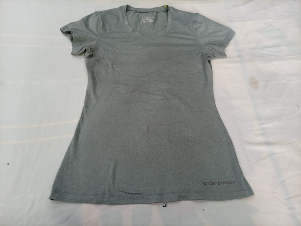  Under Armour T-Shirts Bundle  in mixed sizes and colours, Grade A/B/C.