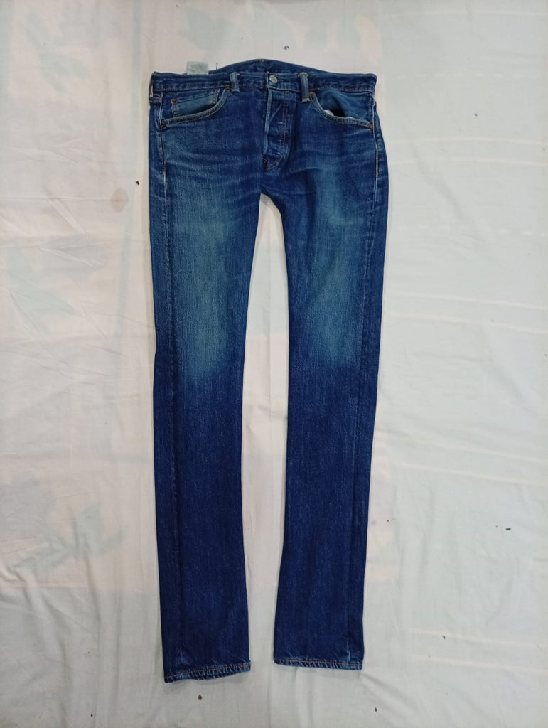 Vintage Levi's Men Jeans Bundle in mixed sizes and colours. Grade A/B/C. 