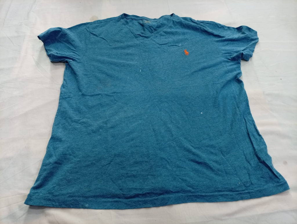 Vintage Tommy Hilfiger and Polo T-Shirts Bundle  in mixed sizes and colours, Grade B/C.