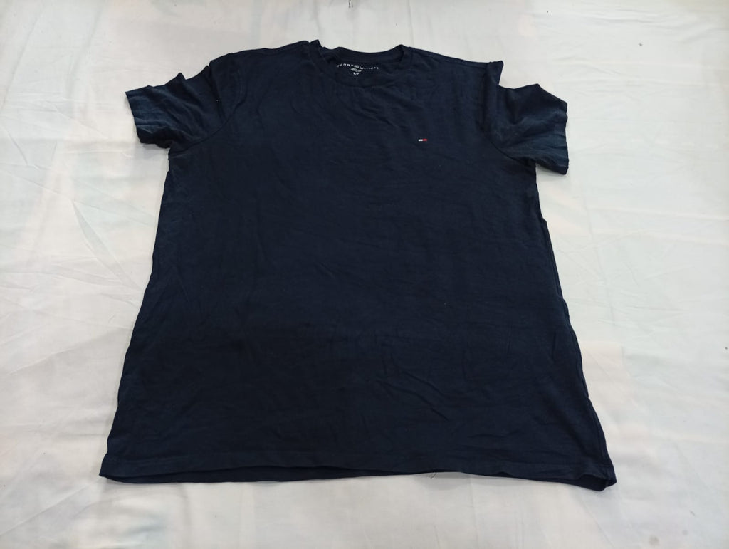 Vintage Tommy Hilfiger and Polo T-Shirts Bundle  in mixed sizes and colours, Grade B/C.