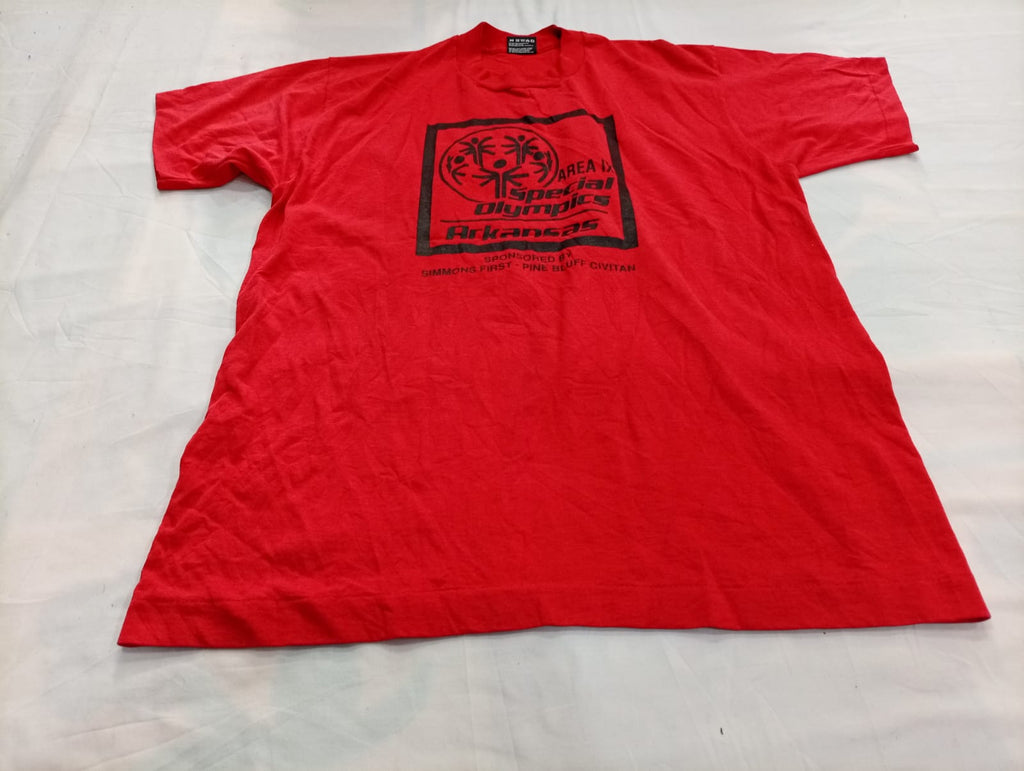 Vintage Single Stitch T-Shirts Bundle  in mixed sizes and colours, Grade B/C.
