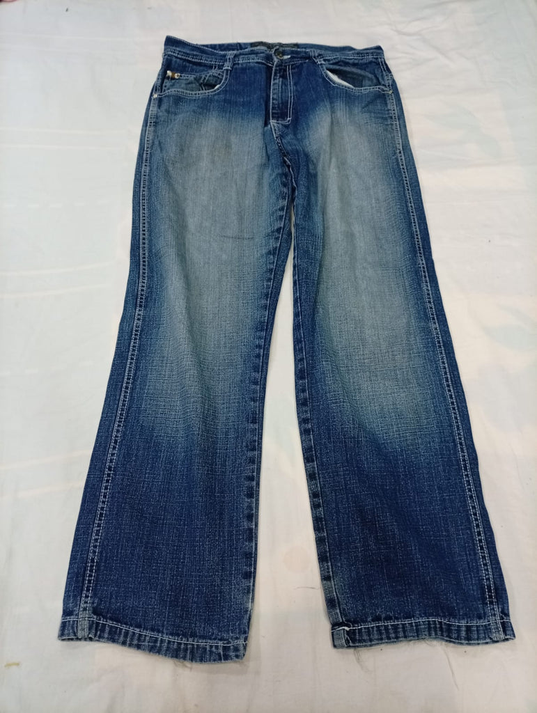 Vintage Designer Men Jeans Bundle in mixed sizes and colours. Grade B/C. 
