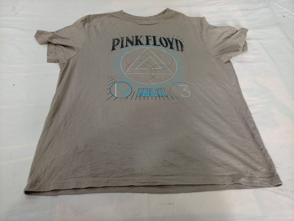 Vintage Music T-Shirts Bundle  in mixed sizes and colours, Grade A/B/C.