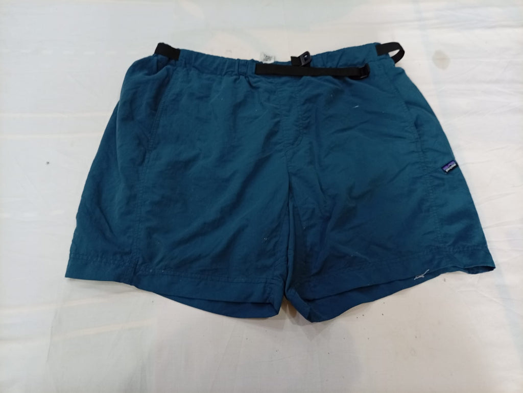 Vintage Patagonia Mix Bundle  in mixed sizes and colours, Grade A/B/C.