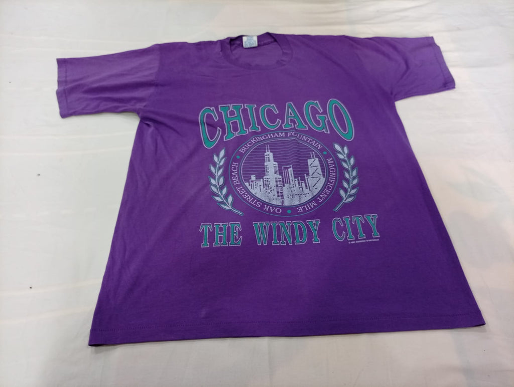  Vintage Single Stitch T-Shirts Bundle  in mixed sizes and colours, Grade A/B/C.