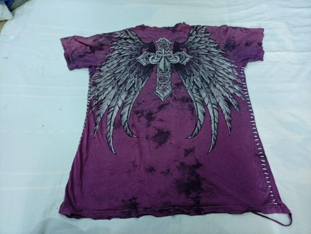  Vintage Skull T-Shirts Bundle  in mixed sizes and colours, Grade B/C.