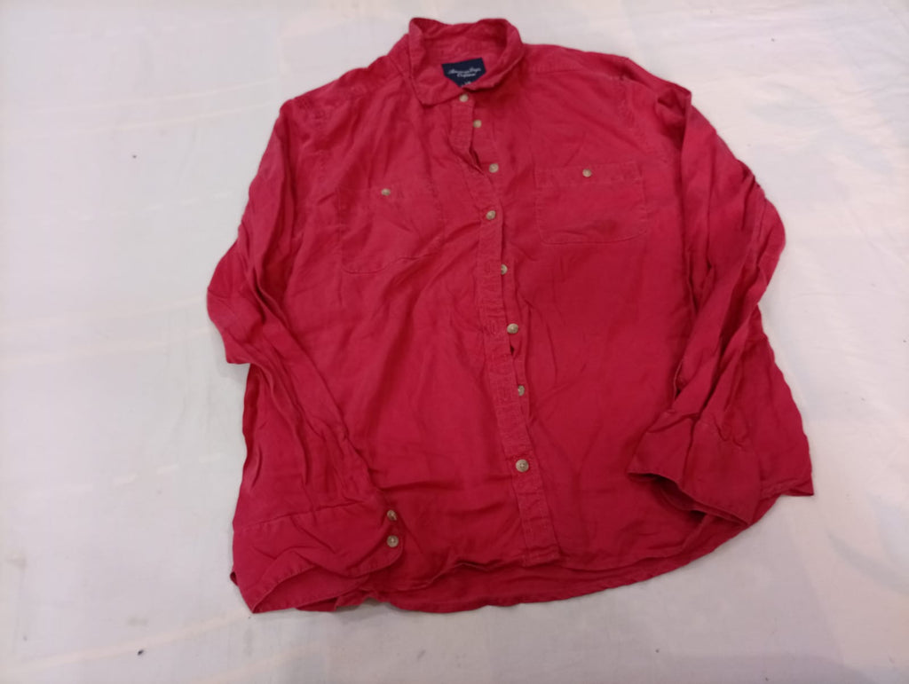 Vintage American Eagle Mix Bundle  in mixed sizes and colours, Grade B/C.