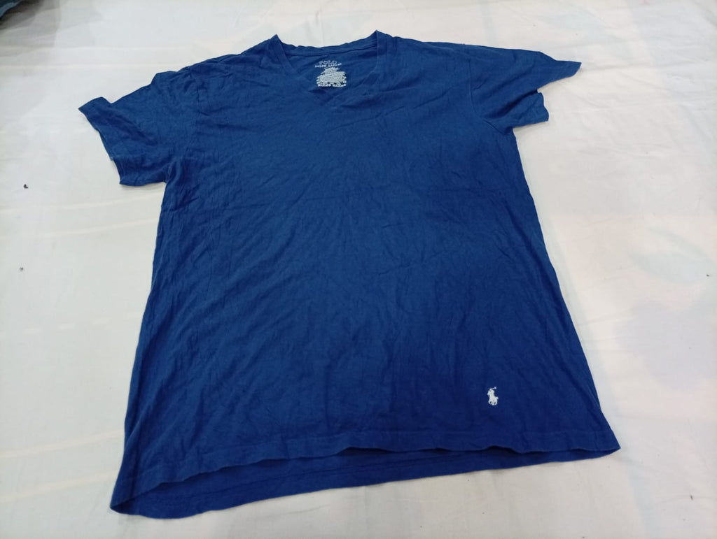 Vintage Single Stitch T-Shirts Bundle in mixed sizes and colours. Grade A/B/C.