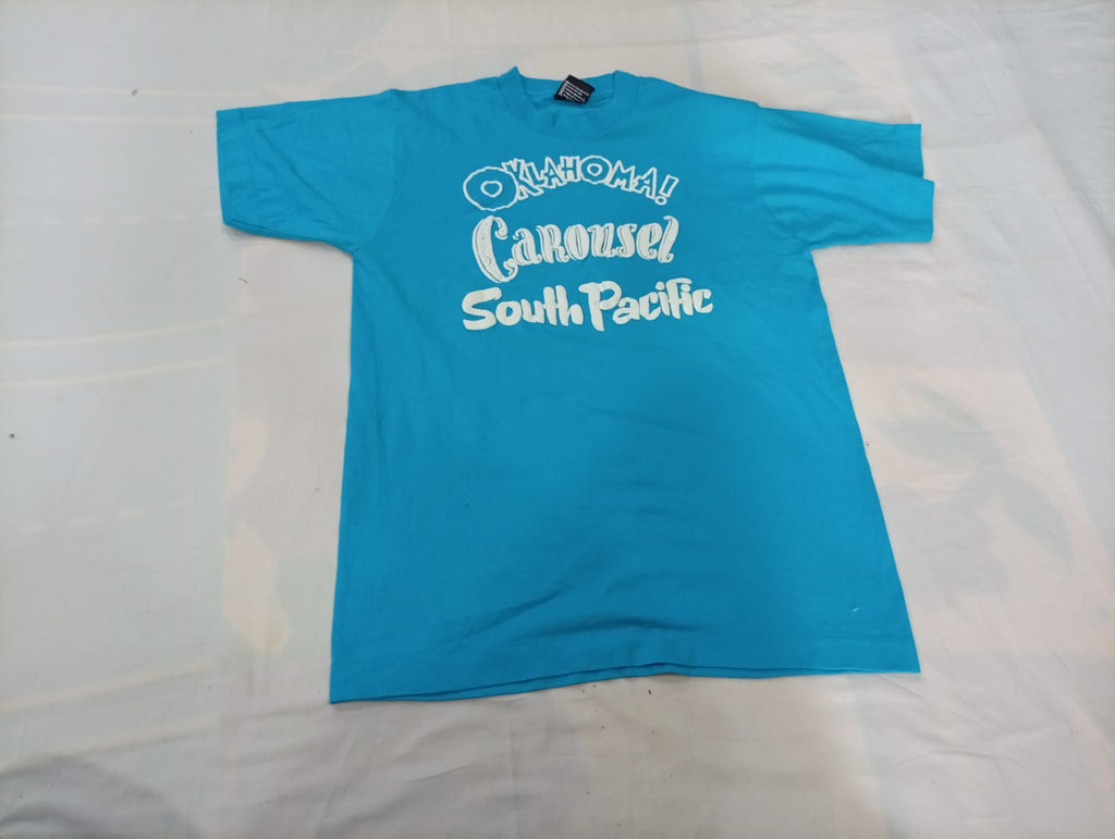Vintage Single Stitch T-Shirts Bundle in mixed sizes and colours. Grade A/B/C.