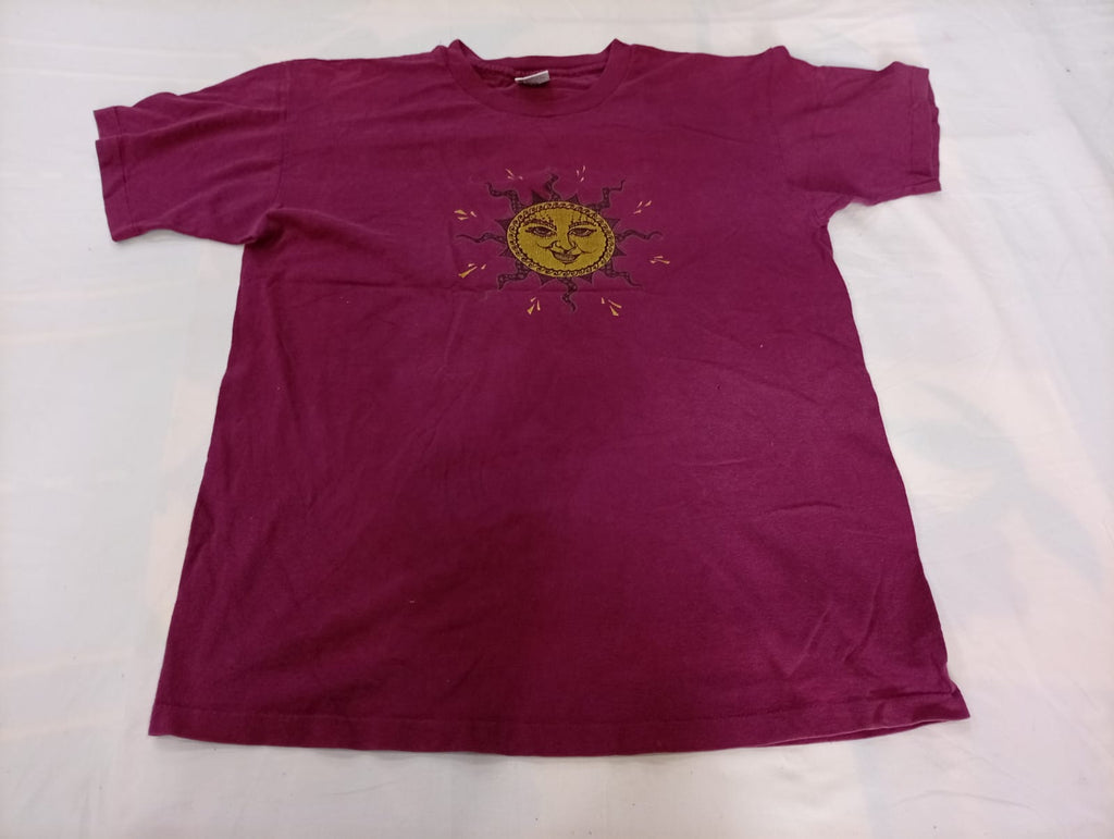 Vintage Single Stitch T-Shirts Bundle in mixed sizes and colours. Grade B/C.