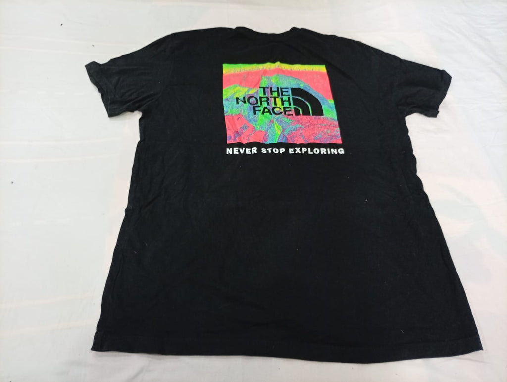Vintage The North Face T-Shirts Bundle
  in mixed sizes and colours, Grade A/B/C.
