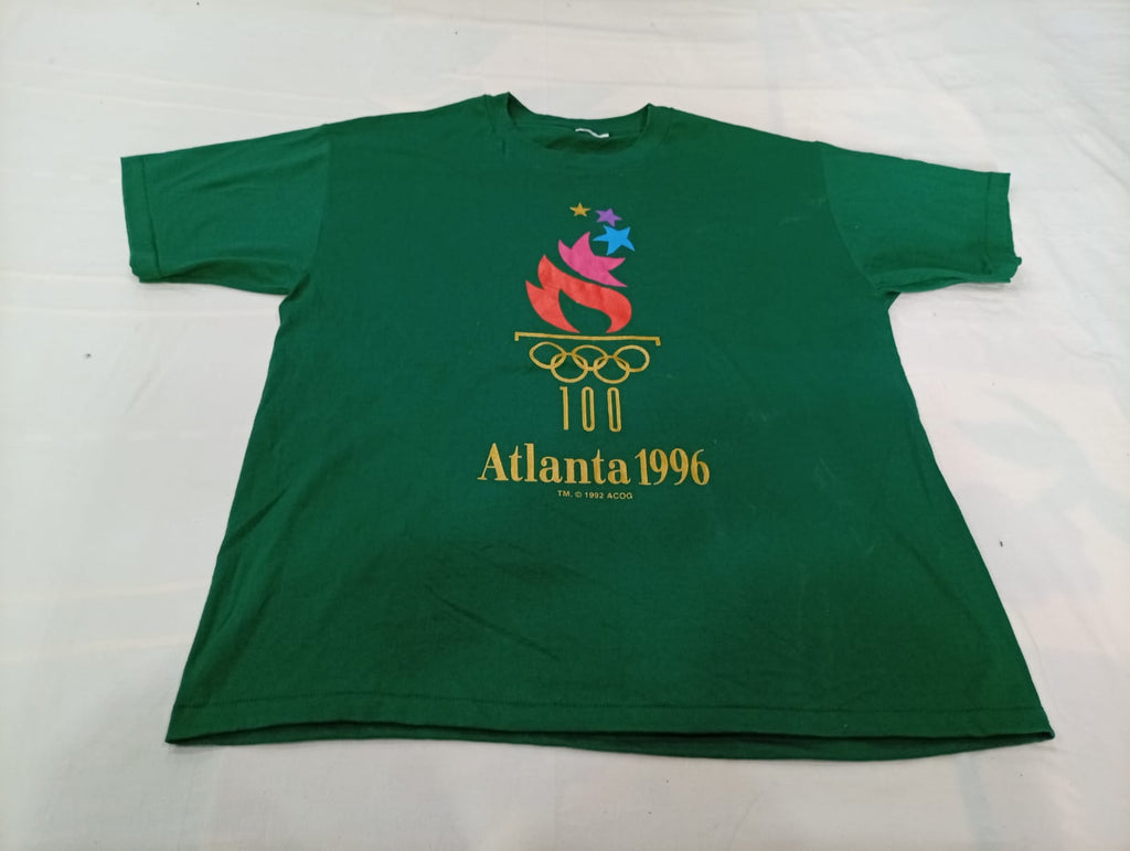 Vintage Single Stitch T-Shirts Bundle
 in mixed sizes and colours, Grade A/B/C.