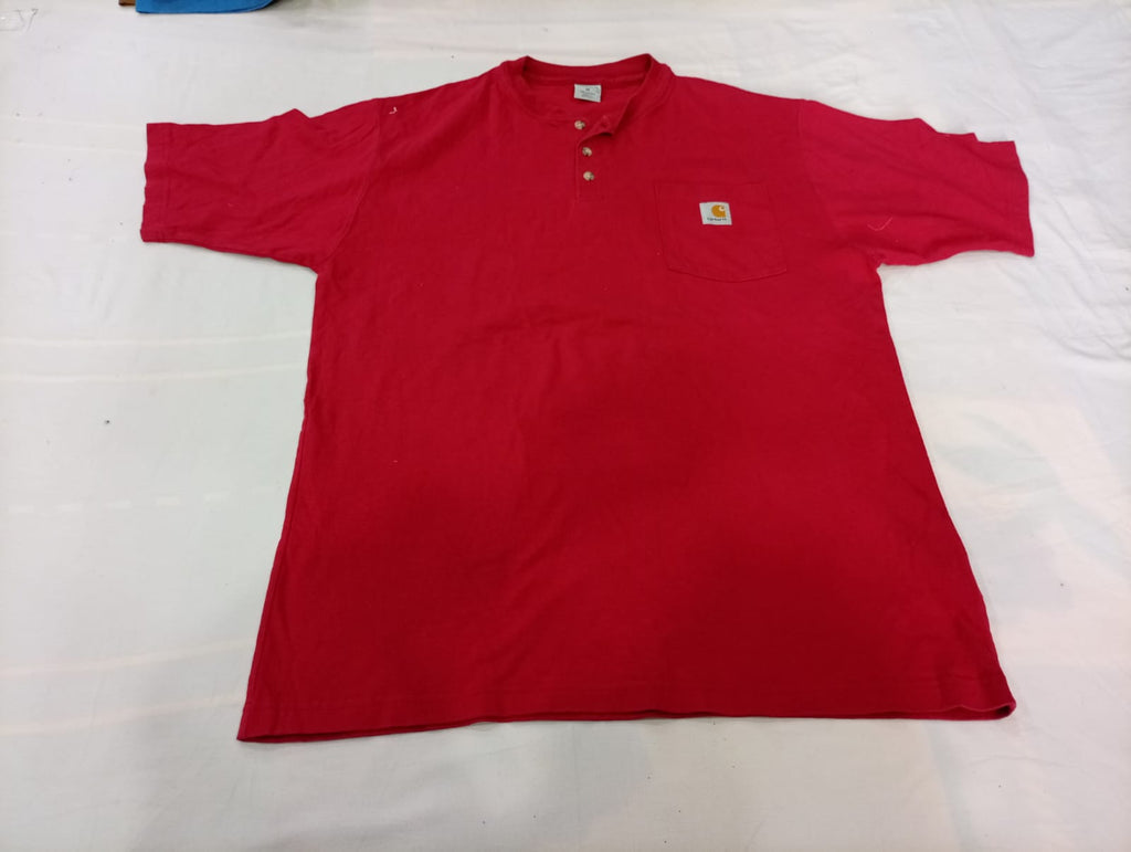 Vintage Carhartt T-Shirts Bundle  in mixed sizes and colours, Grade B/C.