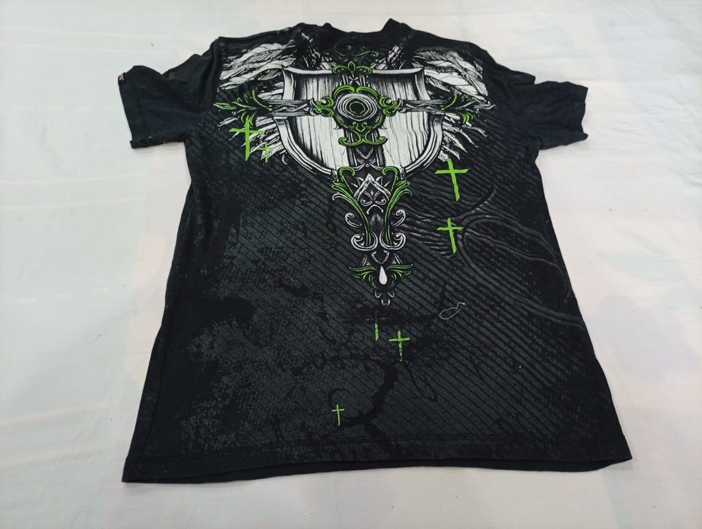  Vintage Skull T-Shirts Bundle  in mixed sizes and colours, Grade B/C.