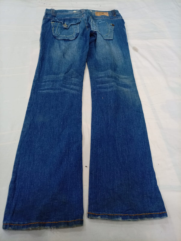 Vintage True Religion Women Jeans Bundle  in mixed sizes and colours, Grade A/B/C.