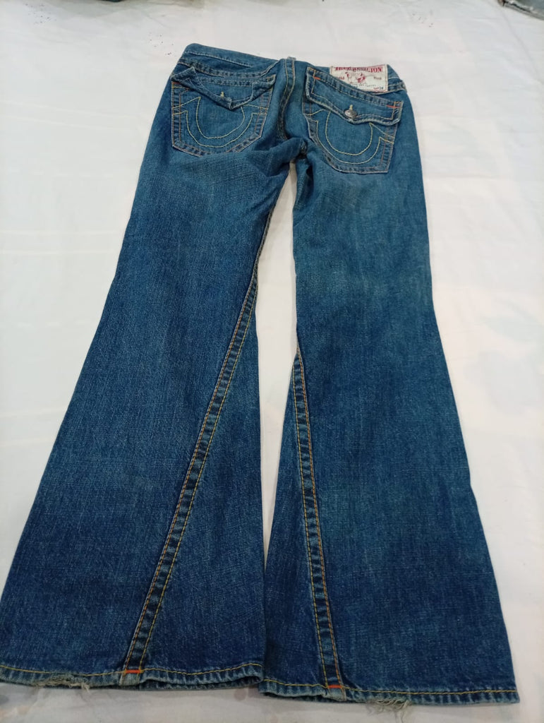 Vintage True Religion Men Jeans Bundle  in mixed sizes and colours, Grade B/C.