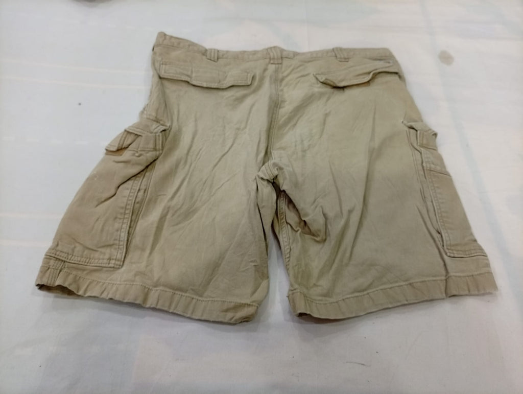 Vintage Carhartt Shorts Bundle  in mixed sizes and colours, Grade C.