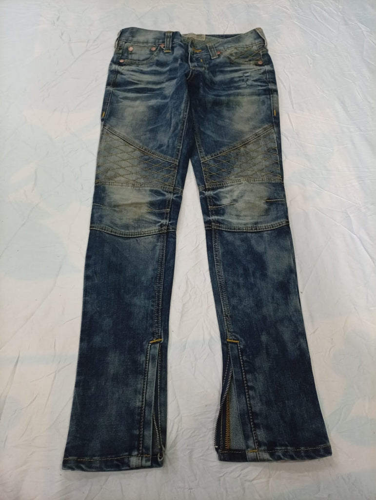 Vintage Designer Men and Women Jeans Bundle  in mixed sizes and colours, Grade B/C.