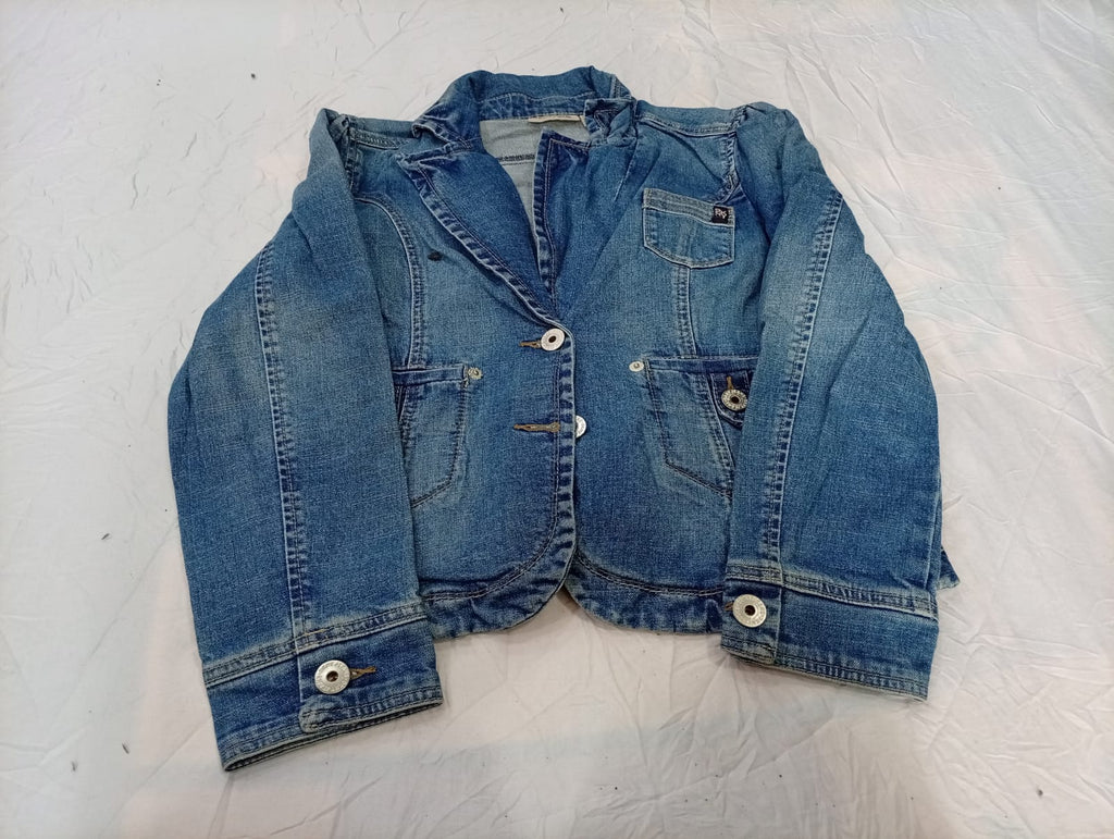 Y2K Denim Jackets Bundle  in mixed sizes and colours, Grade A/B/C.