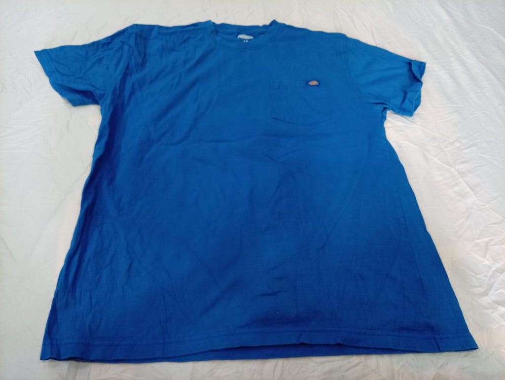 Vintage Dickies T-Shirts Bundle in mixed sizes and colours. Grade B/C.