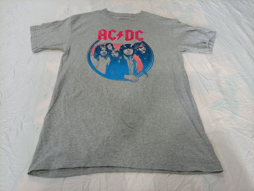 Vintage Music T-Shirts Bundle in mixed sizes and colours. Grade B/C.