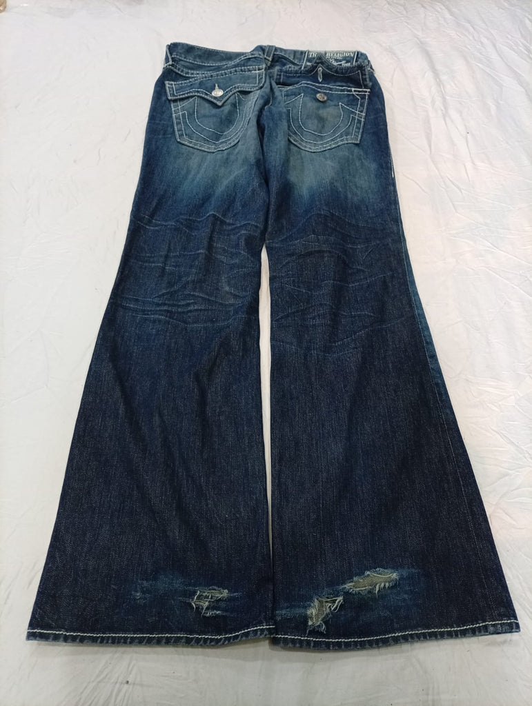 Vintage True Religion Men Jeans Bundle in mixed sizes and colours. Grade B/C.