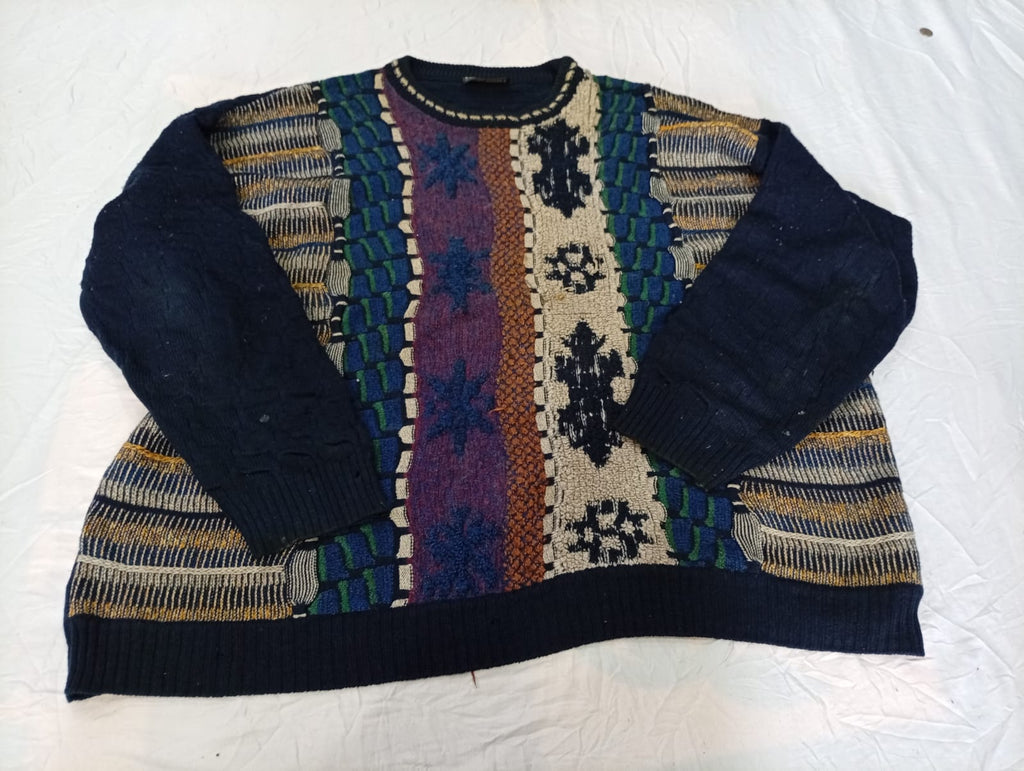 Vintage Designer Mix Bundle  in mixed sizes and colours, Grade B/C.