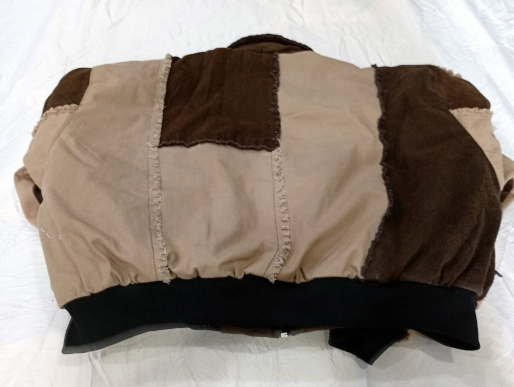 Upcycled Carhartt Crop Jackets Bundle  in mixed sizes and colours, Grade A/B/C.