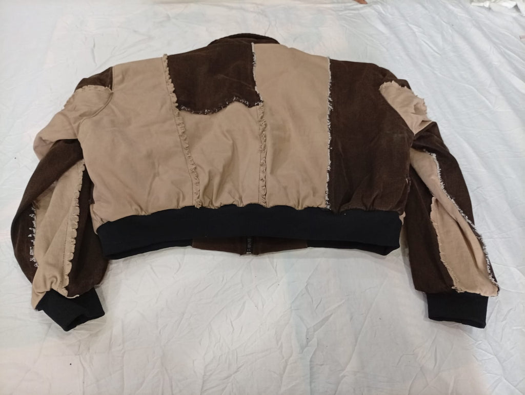 Upcycled Carhartt Crop Jackets Bundle  in mixed sizes and colours, Grade A/B/C.