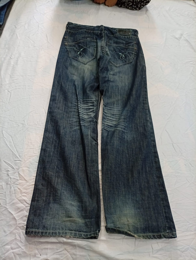 Vintage Designer Men Jeans Bundle  in mixed sizes and colours, Grade B/C.