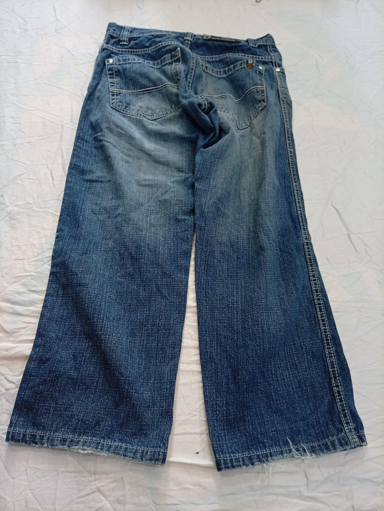 Vintage Designer Men Jeans Bundle  in mixed sizes and colours, Grade B/C.