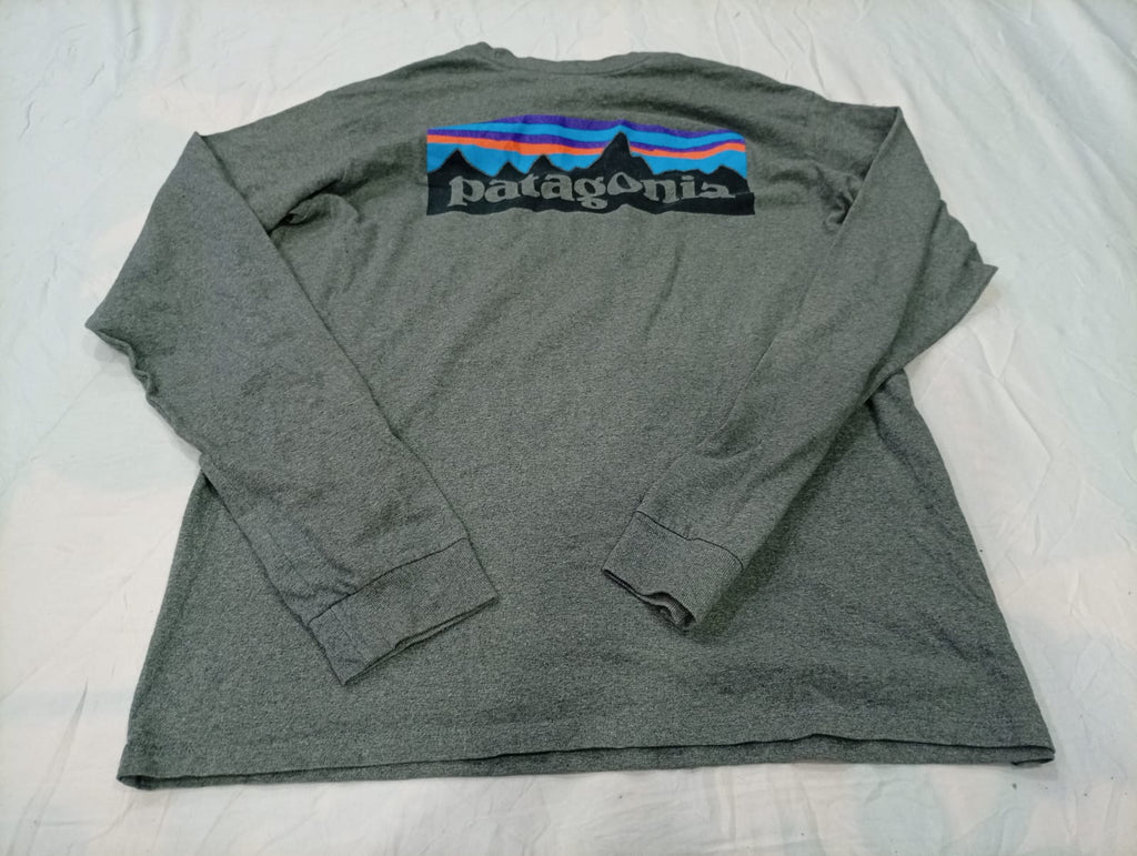 Vintage Patagonia Mix Bundle in mixed sizes and colours. Grade A/B/C.