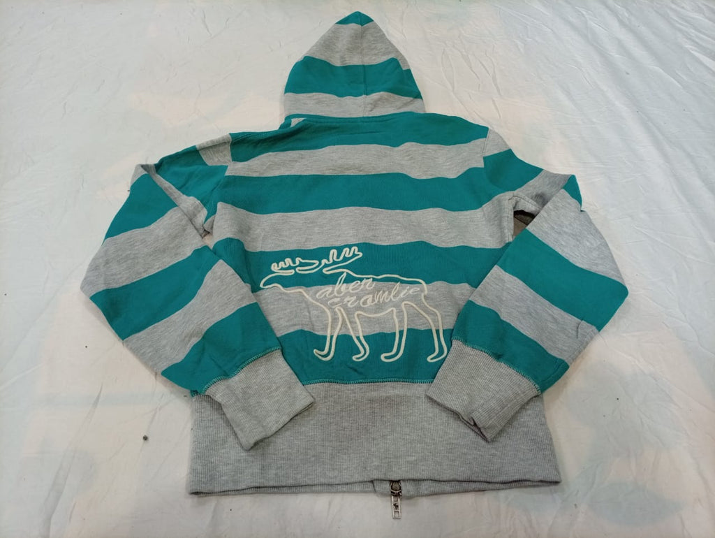 Vintage Mix Branded Hoodies Bundle  in mixed sizes and colours, Grade A/B/C.