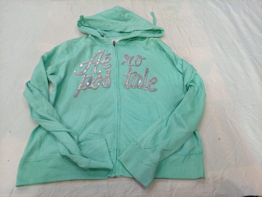 Vintage Mix Branded Hoodies Bundle  in mixed sizes and colours, Grade A/B/C.