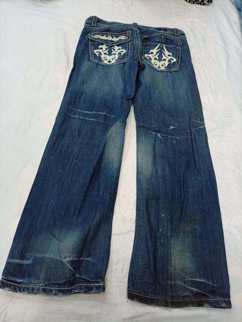 Vintage Designer Men Jeans Bundle in mixed sizes and colours. Grade B/C.