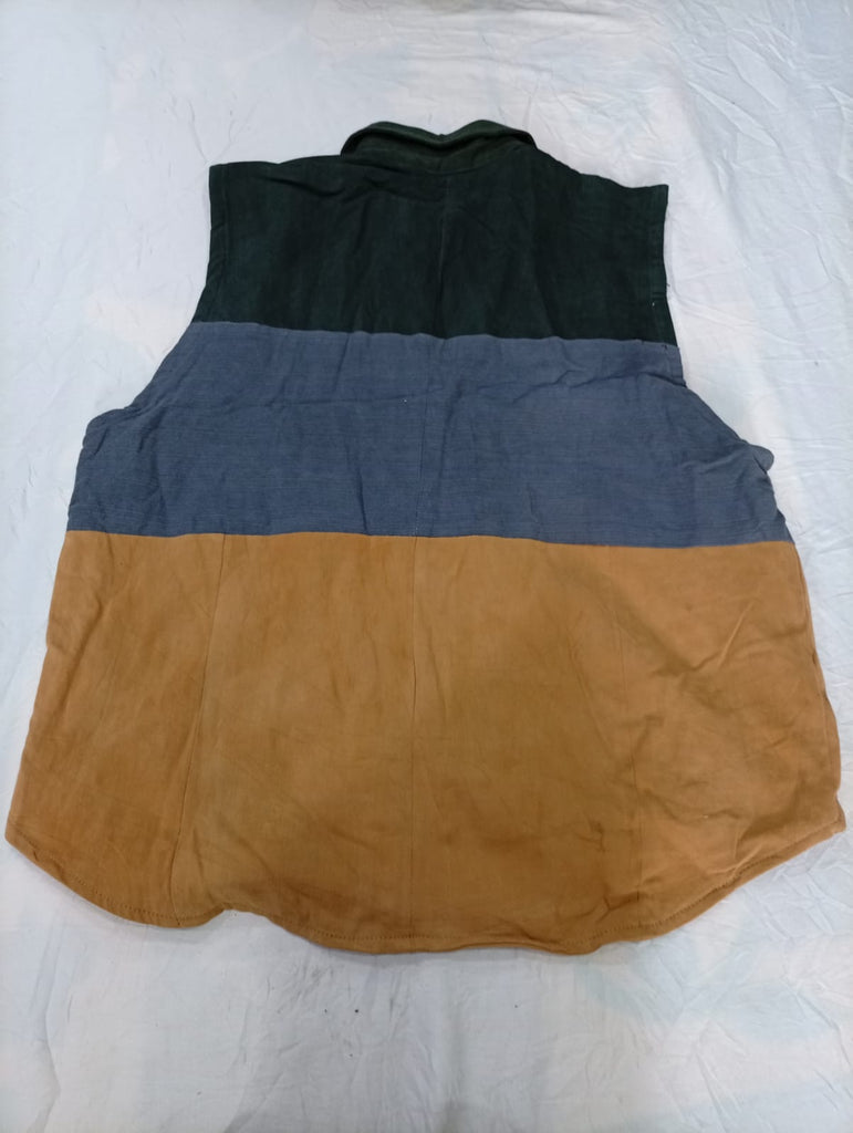 Upcycled Carhartt Vests Bundle  in mixed sizes and colours, Grade A/B