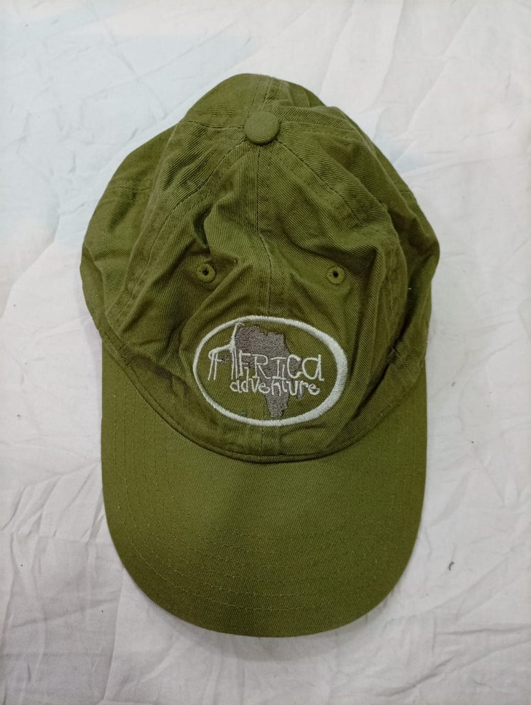 Vintage Mix Branded Caps Bundle  in mixed sizes and colours, Grade A/B/C.