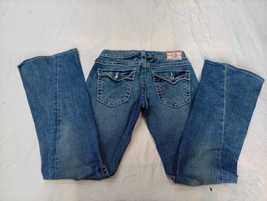 Vintage True Religion Flare and Straight Jeans  in mixed sizes and colours, Grade B/C.